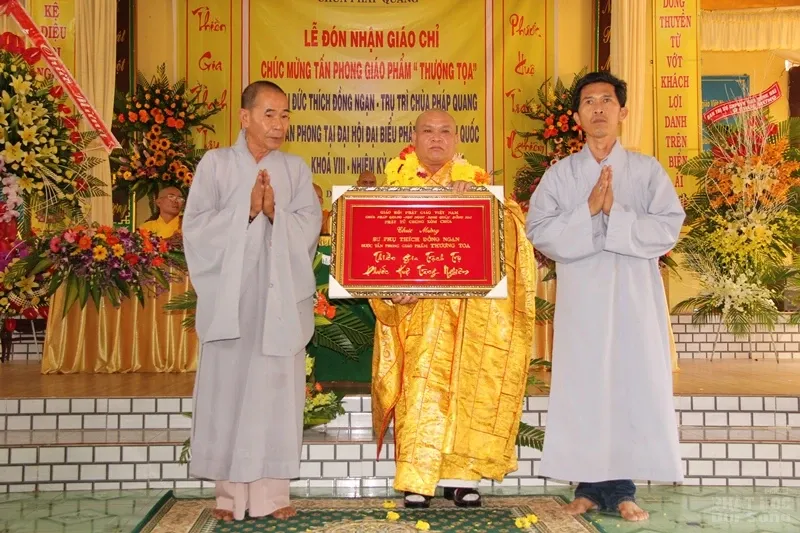 Đồng Nai: Lễ đón nhận giáo chỉ Thượng tọa cho Đại đức Thích Đồng Ngạn image-1731946118815
