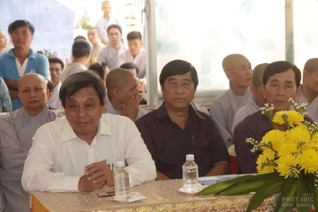 Đồng Tháp: Bổ nhiệm Đại đức Thích Hoằng Hiền trụ trì chùa Vạn Thành image-1731941230764