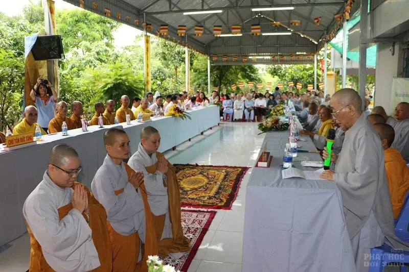 Đồng Tháp: Bổ nhiệm Sư cô Thích Nữ Tâm Thường trụ trì chùa Quán Âm 14 Đồng Tháp: Bổ nhiệm Sư cô Thích Nữ Tâm Thường trụ trì chùa Quán Âm image-1731943482668
