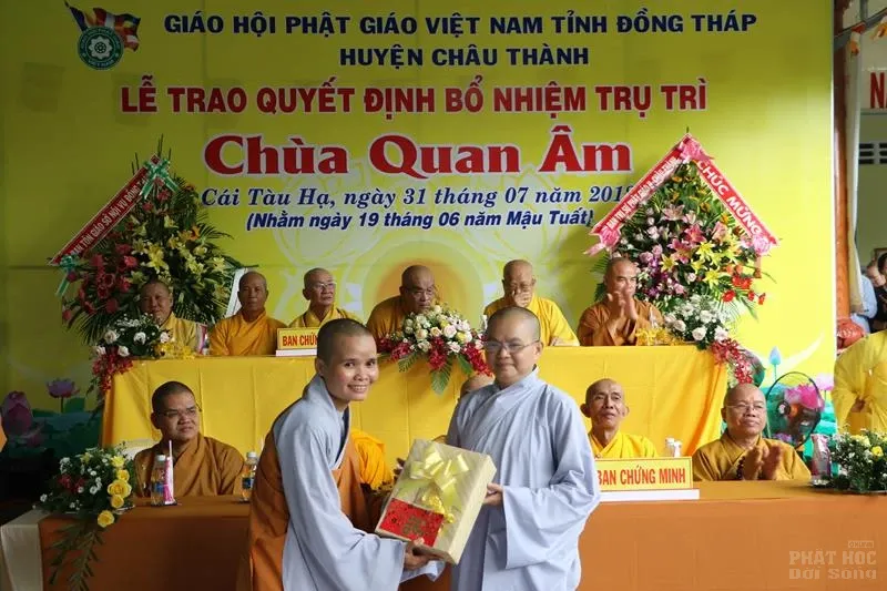 Đồng Tháp: Bổ nhiệm Sư cô Thích Nữ Tâm Thường trụ trì chùa Quán Âm 18 Đồng Tháp: Bổ nhiệm Sư cô Thích Nữ Tâm Thường trụ trì chùa Quán Âm image-1731943487792