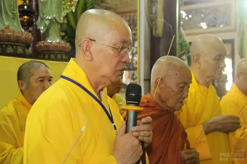 viếng tang HT. Thích Chơn Thành Đồng Tháp: Các phái đoàn viếng tang HT. Thích Chơn Thành image-1731941207086