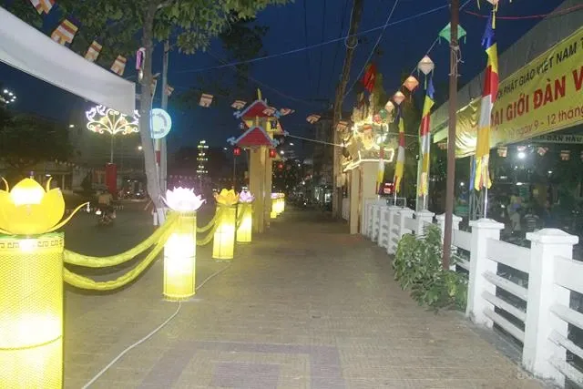 Đồng Tháp: Giới tử vân tập Đại giới đàn Vĩnh Đạt image-1731942820085