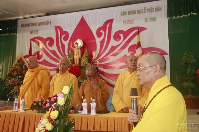 Đồng Tháp: huyện Tháp Mười, Lấp Vò kính mừng Phật đản PL. 2562 image-1731945893332