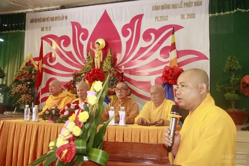 Đồng Tháp: huyện Tháp Mười, Lấp Vò kính mừng Phật đản PL. 2562 image-1731945894119