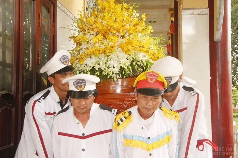 Đồng Tháp: Lễ cung tống kim quan HT. Thích Chơn Thành nhập bảo tháp 13 Đồng Tháp: Lễ cung tống kim quan HT. Thích Chơn Thành nhập bảo tháp image-1731941173320