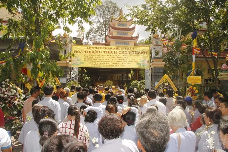 Đồng Tháp: Lễ cung tống kim quan HT. Thích Chơn Thành nhập bảo tháp 22 Đồng Tháp: Lễ cung tống kim quan HT. Thích Chơn Thành nhập bảo tháp image-1731941181228