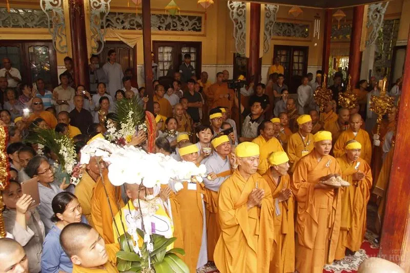 Đồng Tháp: Lễ cung tống kim quan HT. Thích Chơn Thành nhập bảo tháp 23 Đồng Tháp: Lễ cung tống kim quan HT. Thích Chơn Thành nhập bảo tháp image-1731941182218