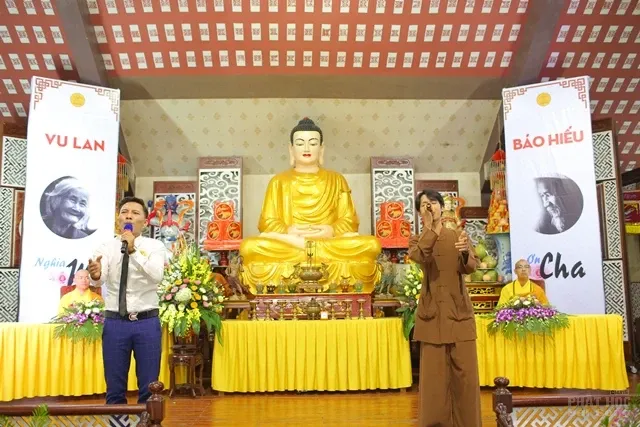 Gần 2000 Phật tử dự lễ Vu lan Chùa Hòa Phúc 9 Gần 2000 Phật tử dự lễ Vu lan Chùa Hòa Phúc image-1732288249967