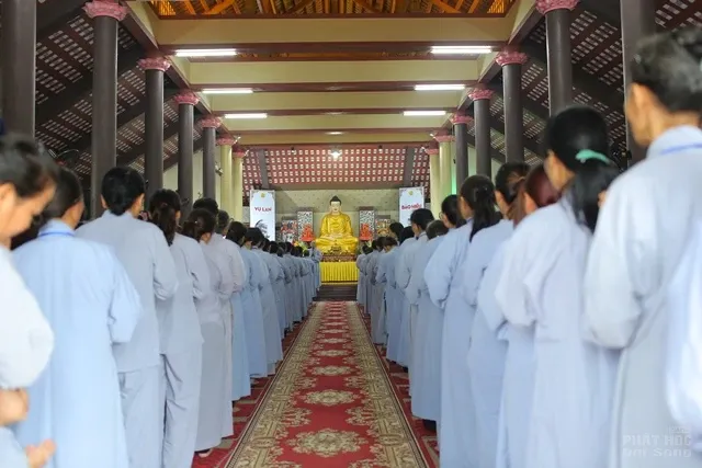 Gần 2000 Phật tử dự lễ Vu lan Chùa Hòa Phúc image-1732288252905
