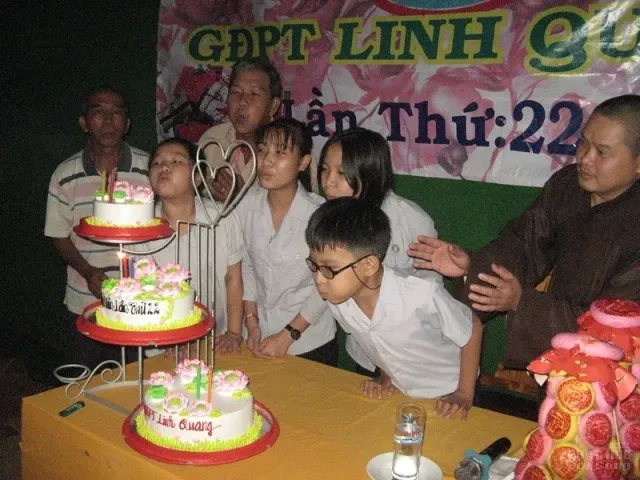 GĐPT Chùa Linh Quang mừng Chu niên lần thứ 22 image-1731945980375