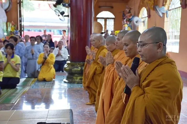Giáo đoàn VI cúng dường trường hạ lần thứ 2 tại Đồng Nai - Bà Rịa - Vũng Tàu 4 Giáo đoàn VI cúng dường trường hạ lần thứ 2 tại Đồng Nai - Bà Rịa - Vũng Tàu image-1732289752834