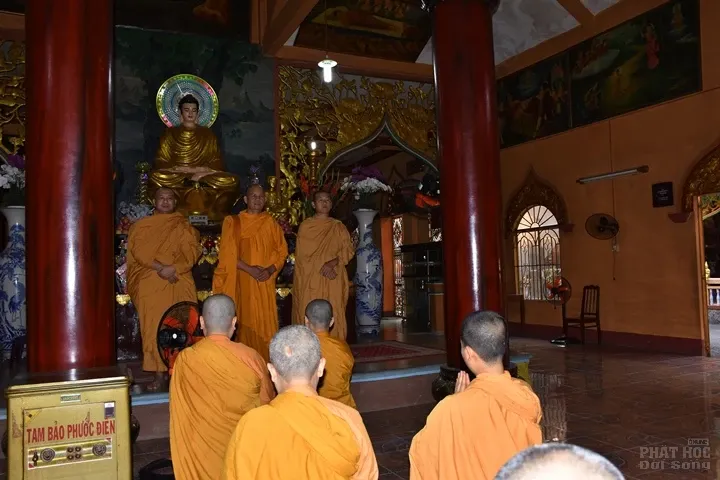 Giáo đoàn VI tặng hơn 1000 phần quà tết cho hộ nghèo, thăm chúc xuân các miền tịnh xá trực thuộc Giáo đoàn VI 19 Giáo đoàn VI tặng hơn 1000 phần quà tết cho hộ nghèo, thăm chúc xuân các miền tịnh xá trực thuộc Giáo đoàn VI image-1731944234119