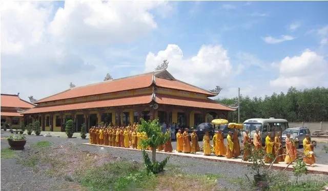 Gửi Tăng ni sinh trường TCPH Đồng Nai image-1732291774265