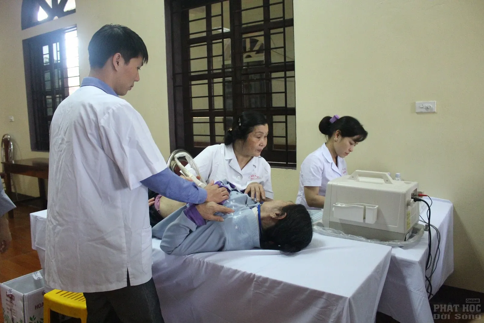 Hà Nội: Chùa Hòa Phúc khám bệnh, cấp thuốc miễn phí image-1732290350192