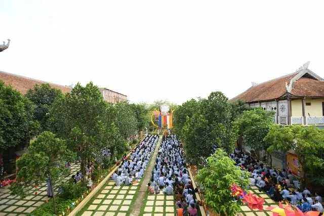 Hà Nội: Chùa Hòa Phúc mừng Đại lễ Phật Đản lần thứ 2642 4 Hà Nội: Chùa Hòa Phúc mừng Đại lễ Phật Đản lần thứ 2642 image-1732288135315