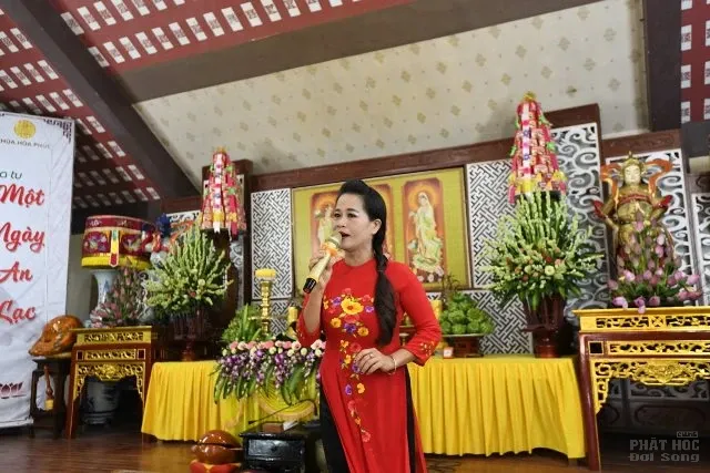 Hà Nội: Chùa Hòa Phúc mừng Đại lễ Phật Đản lần thứ 2642 21 Hà Nội: Chùa Hòa Phúc mừng Đại lễ Phật Đản lần thứ 2642 image-1732288148463