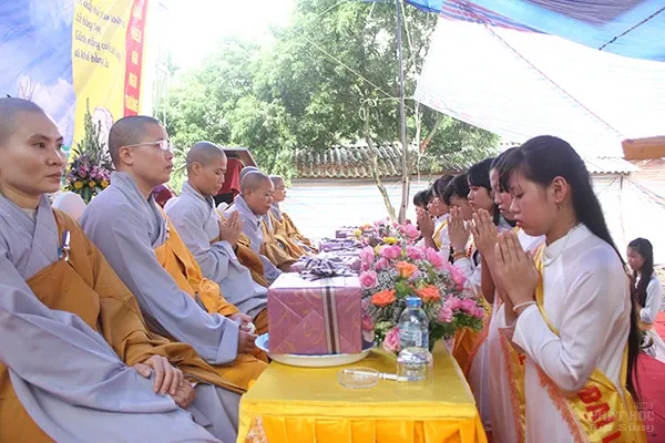 Hà Nội: Chùa Khô long mừng Đại lễ Vu Lan Báo Hiếu 2 Hà Nội: Chùa Khô long mừng Đại lễ Vu Lan Báo Hiếu image-1731921137353