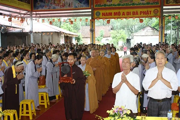 Hà Nội: Chùa Kim Long mừng lễ Báo hiếu 4 Hà Nội: Chùa Kim Long mừng lễ Báo hiếu image-1731920502283