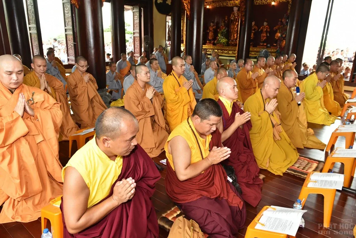 Hà Nội: Đại lễ khánh tạ Tam Bảo chùa Hòa Phúc 3 Hà Nội: Đại lễ khánh tạ Tam Bảo chùa Hòa Phúc image-1731938671234