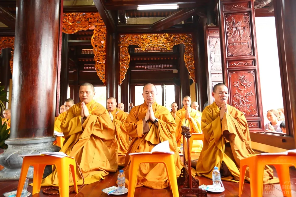 Hà Nội: Đại lễ khánh tạ Tam Bảo chùa Hòa Phúc 10 Hà Nội: Đại lễ khánh tạ Tam Bảo chùa Hòa Phúc image-1731938681171