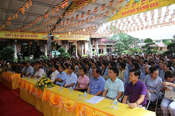 Hà Nội: Đại lễ Vu lan- Báo hiếu chùa Tăng Phúc 16 Hà Nội: Đại lễ Vu lan- Báo hiếu chùa Tăng Phúc image-1731940660283