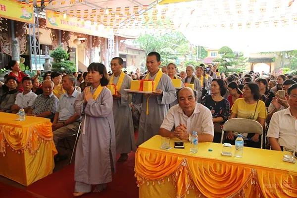 Hà Nội: Đại lễ Vu lan- Báo hiếu chùa Tăng Phúc 22 Hà Nội: Đại lễ Vu lan- Báo hiếu chùa Tăng Phúc image-1731940664962