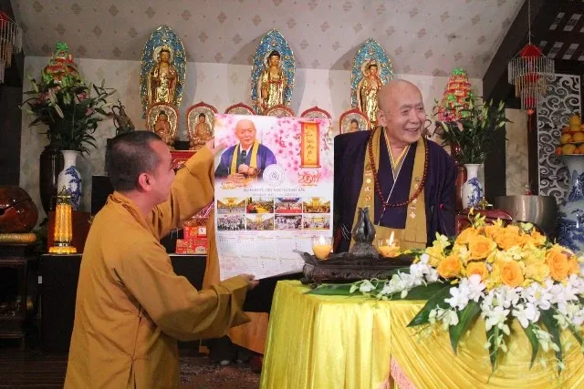 Hà Nội: Hơn 3000 người dự cầu an đầu năm tại Chùa Hòa Phúc image-1731932289214