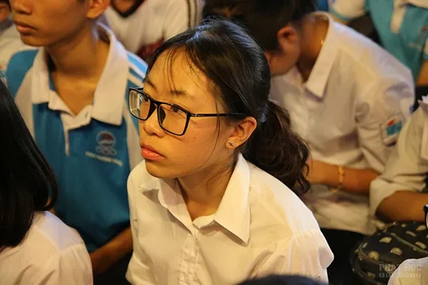 Hà Nội: Hơn hơn 250 học sinh dự lễ cầu nguyện - tư vấn mùa thi năm 2017 tại Chùa Tăng Phúc 5 Hà Nội: Hơn hơn 250 học sinh dự lễ cầu nguyện - tư vấn mùa thi năm 2017 tại Chùa Tăng Phúc image-1731934669626