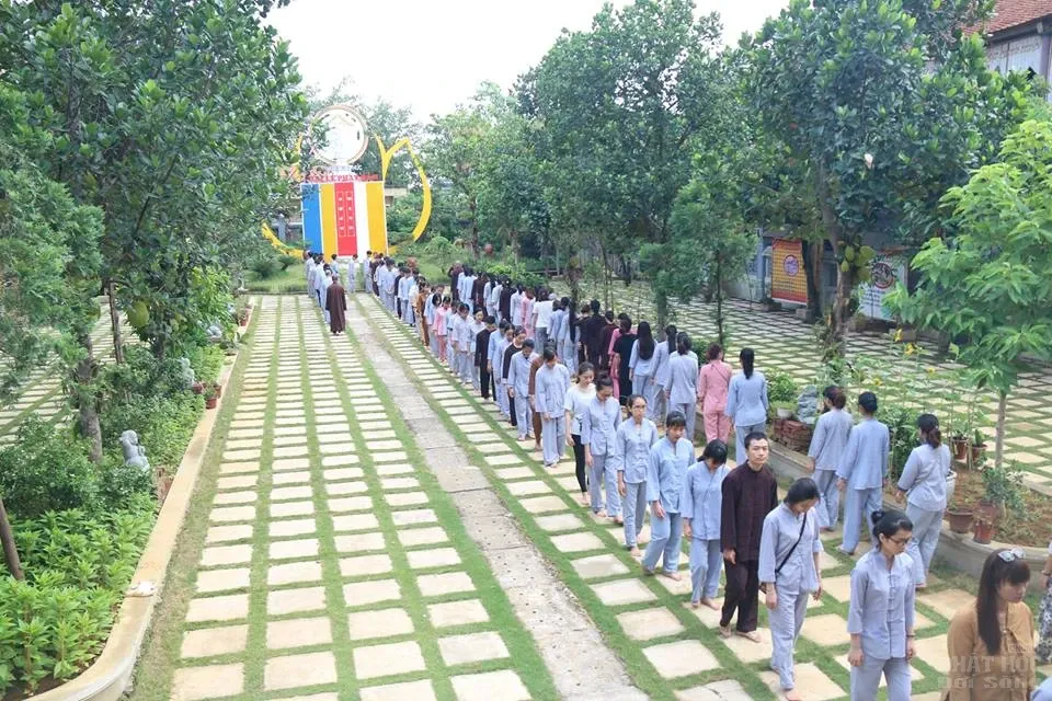 Hà Nội: Khóa tu mùa hè 'Về để lắng nghe' Chùa Hòa Phúc 7 Hà Nội: Khóa tu mùa hè 'Về để lắng nghe' Chùa Hòa Phúc image-1731942547865