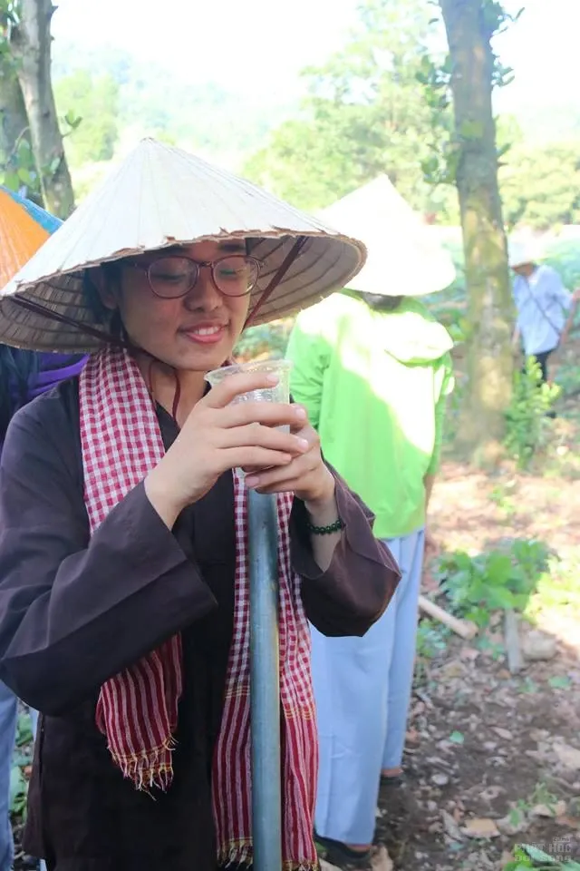 Hà Nội: Khóa tu mùa hè 'Về để lắng nghe' Chùa Hòa Phúc 22 Hà Nội: Khóa tu mùa hè 'Về để lắng nghe' Chùa Hòa Phúc image-1731942561655