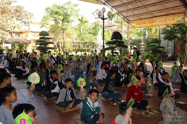 Hà Nội: Khóa tu theo dấu chân Phật lần thứ 5 Chùa Tăng Phúc image-1731930945094