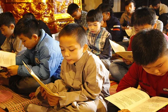 Hà Nội: Khóa tu theo dấu chân Phật lần thứ 5 Chùa Tăng Phúc image-1731930952634