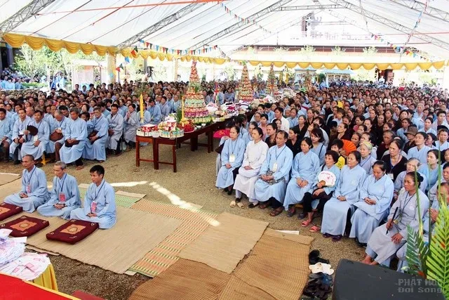 Hà Nội: Kỳ siêu phả độ gia tiên chùa Hòa Phúc  Hà Nội: Kỳ siêu phả độ gia tiên chùa Hòa Phúc image-1732293322606
