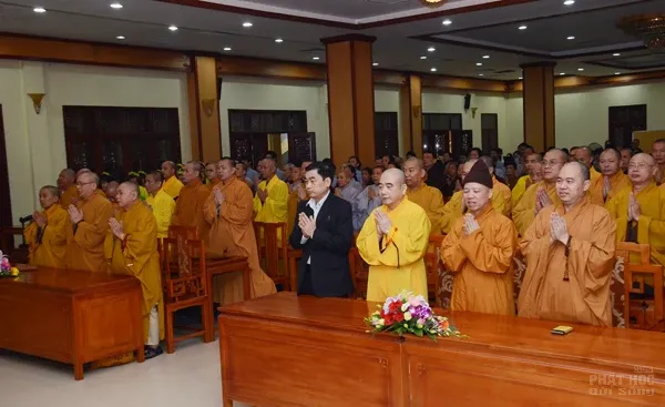 Hà Nội: Mít tinh hưởng ứng Ngày Phật giáo Quốc tế image-1731934585991