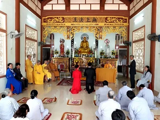 Hải Lăng: Lễ Hằng thuận cho Phật tử tại Niệm Phật Đường Văn Quỹ image-1732291526758
