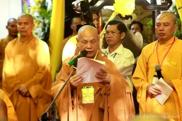 Hàng ngàn người kính bái biệt HT Thích Thiện Bình tại lễ nhập bảo tháp 14 Hàng ngàn người kính bái biệt HT Thích Thiện Bình tại lễ nhập bảo tháp image-1731933125681