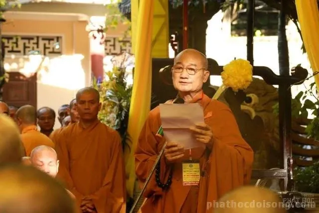 Hàng ngàn người kính bái biệt HT Thích Thiện Bình tại lễ nhập bảo tháp 15 Hàng ngàn người kính bái biệt HT Thích Thiện Bình tại lễ nhập bảo tháp image-1731933126283