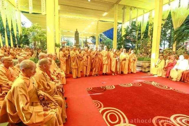 Hàng ngàn người kính bái biệt HT Thích Thiện Bình tại lễ nhập bảo tháp 18 Hàng ngàn người kính bái biệt HT Thích Thiện Bình tại lễ nhập bảo tháp image-1731933127920