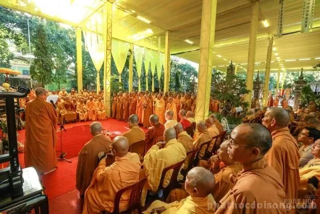 Hàng ngàn người kính bái biệt HT Thích Thiện Bình tại lễ nhập bảo tháp 19 Hàng ngàn người kính bái biệt HT Thích Thiện Bình tại lễ nhập bảo tháp image-1731933128549