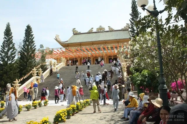 Hành hương thập tự đầu năm 14 Hành hương thập tự đầu năm image-1731726093221