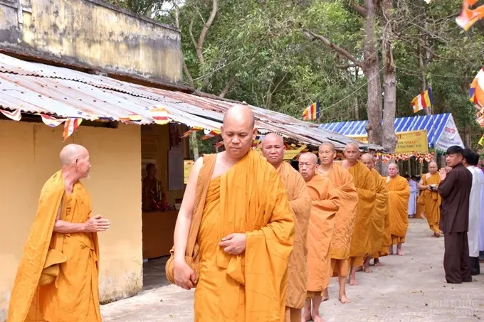 Hạnh phúc ngày tu thứ hai của Tăng đoàn image-1732287968211