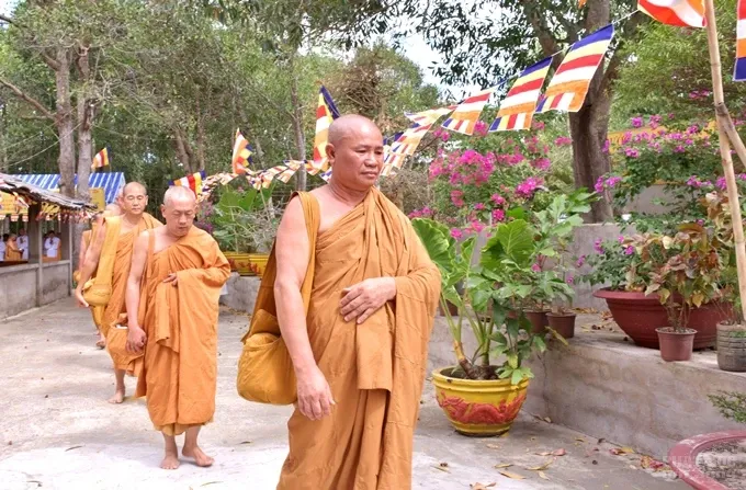 Hạnh phúc ngày tu thứ hai của Tăng đoàn image-1732287969002