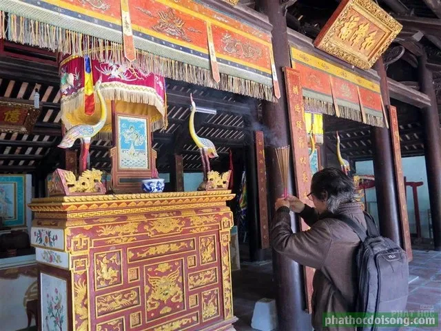 Hành trình dấu tích cũ 'thăm đình làng Thủ Lễ tại Quảng Điền' image-1731935913591