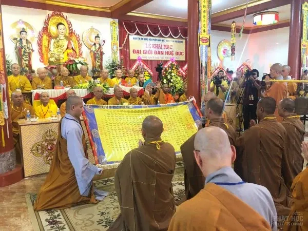 Hậu Giang: Khai mạc Đại Giới đàn Huệ Đức 2018 image-1731945451543
