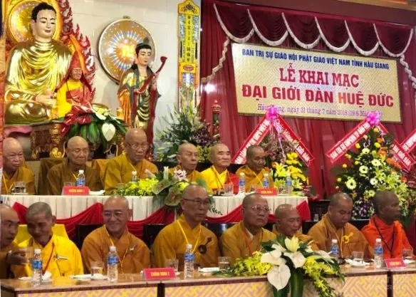 Hậu Giang: Khai mạc Đại Giới đàn Huệ Đức 2018 image-1731945452502