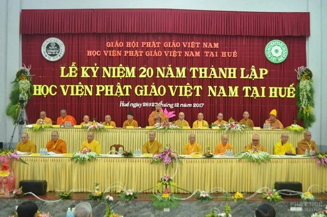 Học viện Phật giáo Huế kỷ niệm 20 năm thành lập trường image-1731946066704