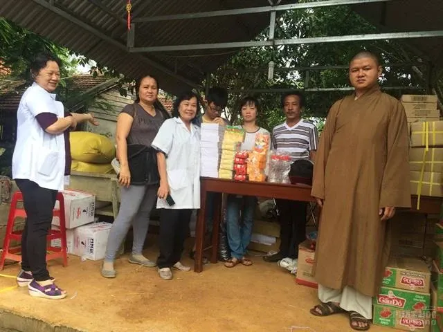 Hơn 1.000 bệnh nhân về chùa Phước Điền khám bệnh  Hơn 1.000 bệnh nhân về chùa Phước Điền khám bệnh image-1731747416015