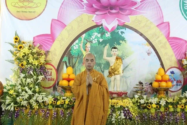 Hơn 1000 người nghe Đại đức Thích Chúc Tín giảng image-1731747251450