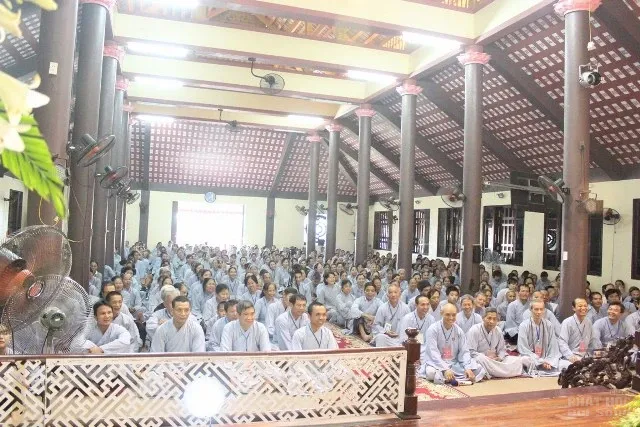 Hơn 1000 người nghe Đại đức Thích Chúc Tín giảng image-1731747252034