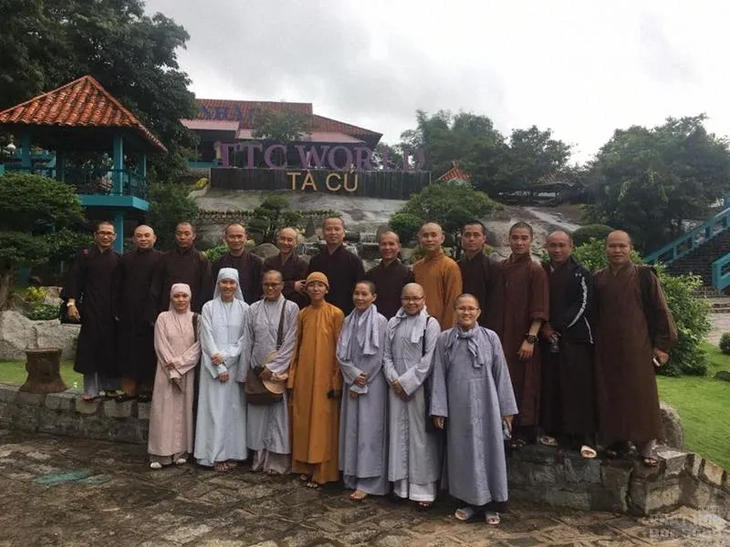 Họp mặt truyền thống khóa VII khoa triết học viện PGVN tại Tp.HCM image-1731941247231